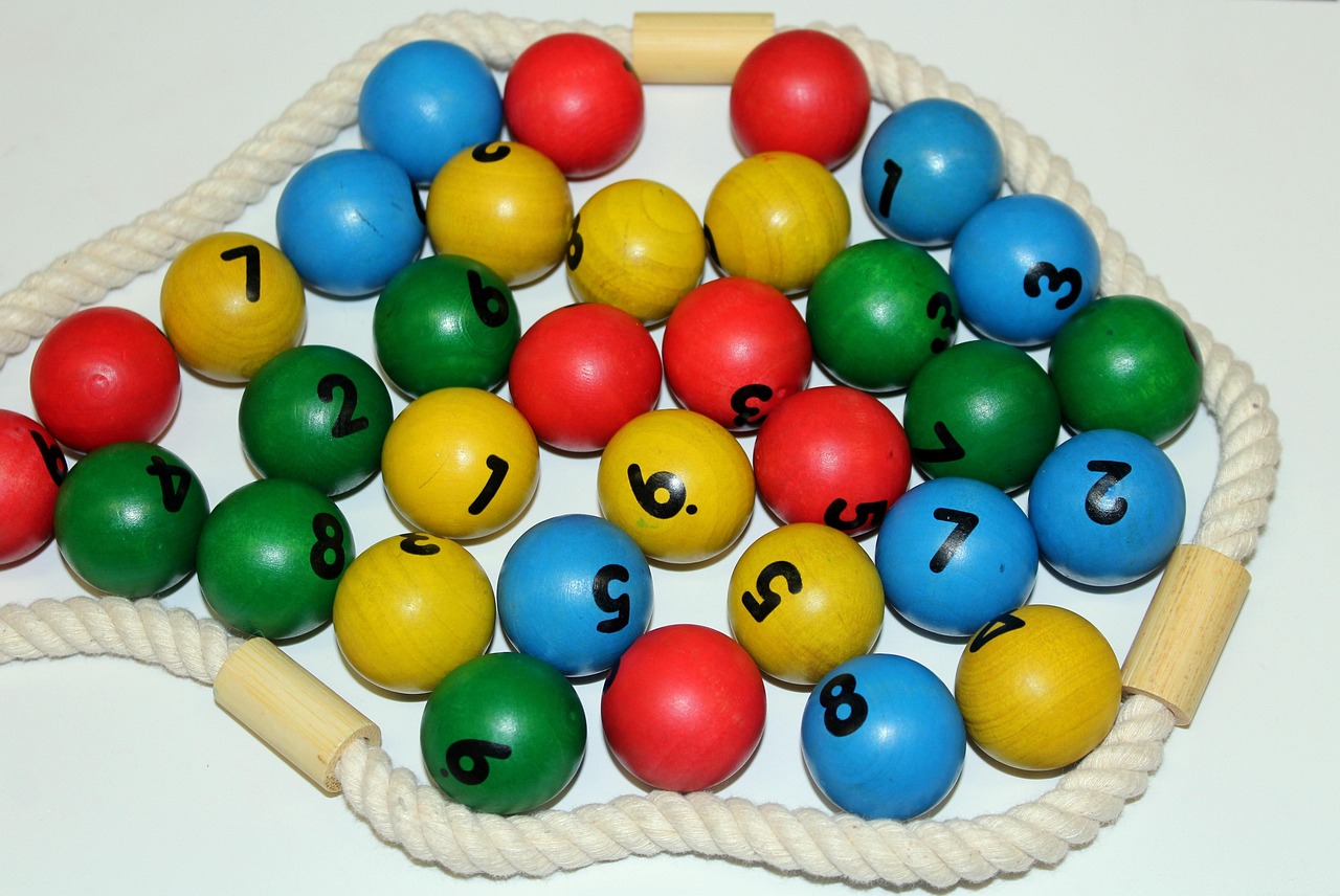 【数学思维训练——掷骰子游戏/掷骰子游戏规则】 【数学思维训练——掷骰子游戏/掷骰子游戏规则】