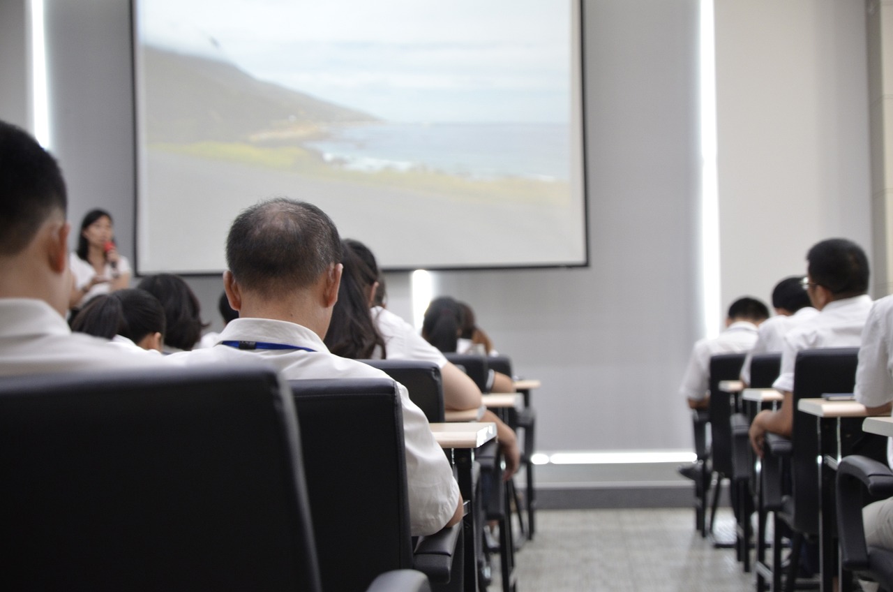 “浅谈研学旅行的意义” 浅谈研学旅行的意义和价值？